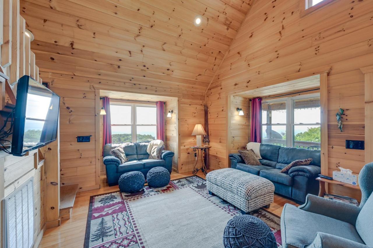 Warm And Cozy Cabin With Deck On Top Of The Blue Ridge Fancy Gap Екстериор снимка