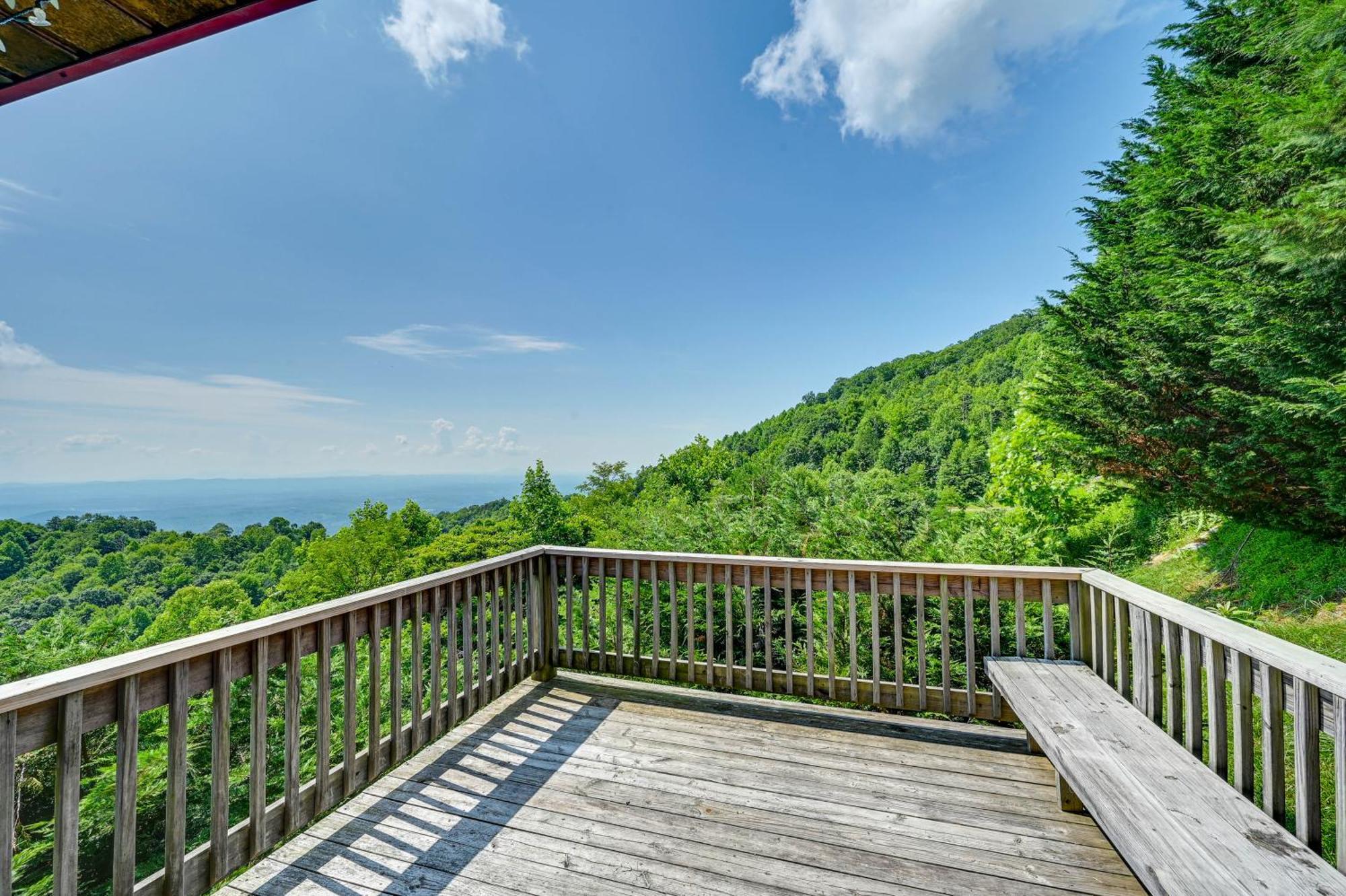 Warm And Cozy Cabin With Deck On Top Of The Blue Ridge Fancy Gap Екстериор снимка